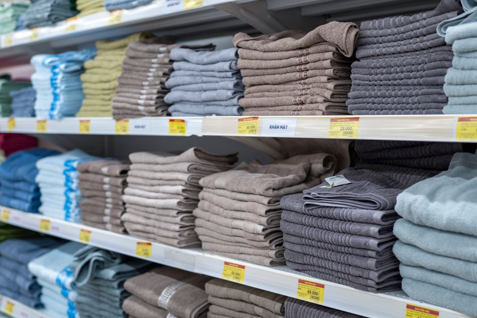 How Do You Store Towels in a Small Bathroom?