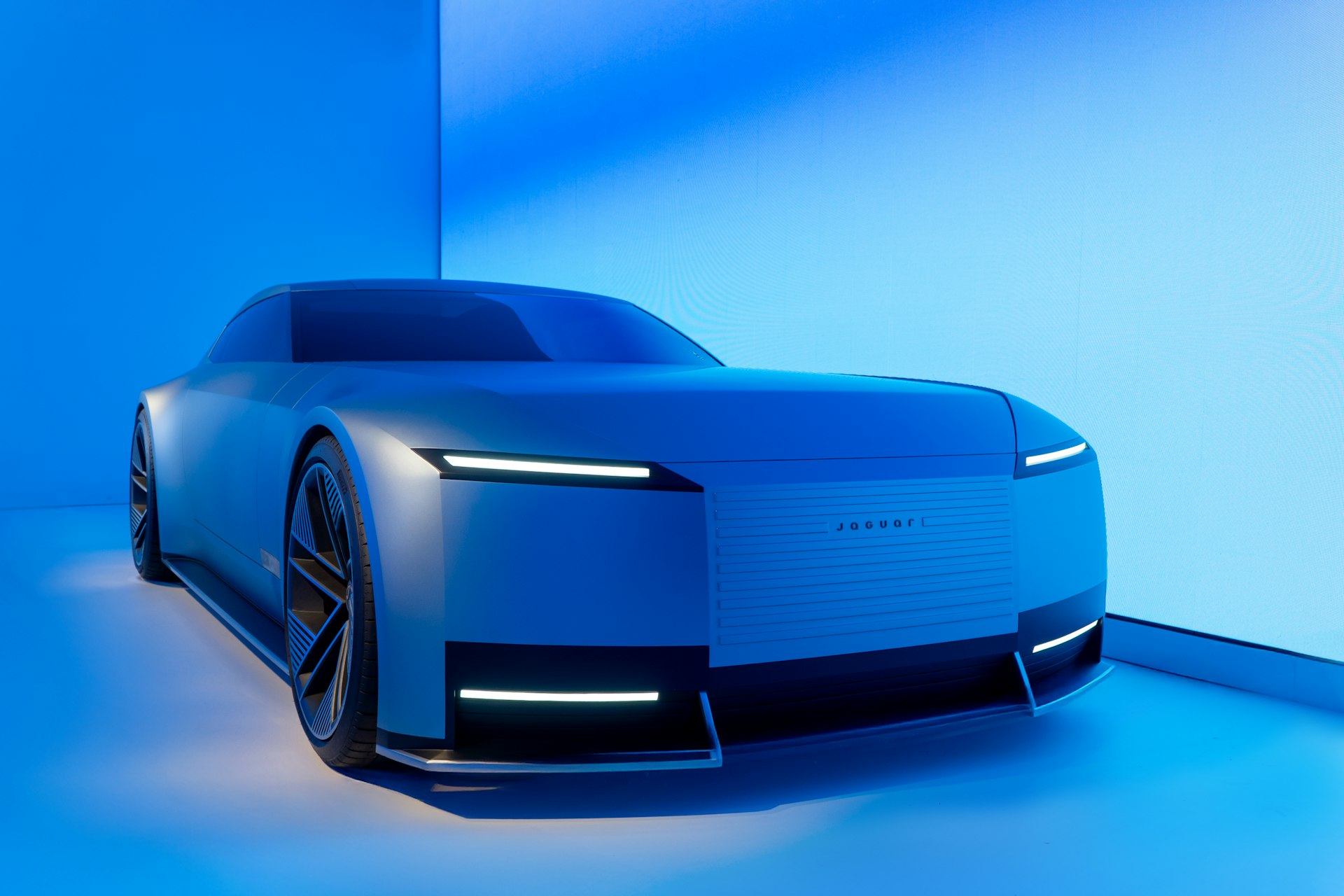 Unlocking the Future: Implementing Modular Autonomous Vehicle Design Concepts