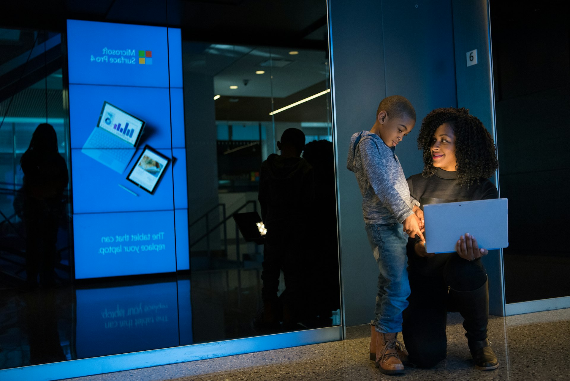 Transforming Finance: The Future of Digital Banking and Neobanks in 2025