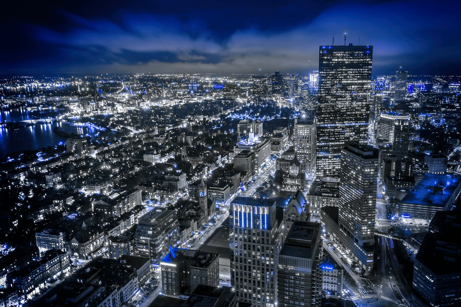 How the Digital Economy Is Transforming Commercial Real Estate: Trends, Opportunities, and Actionable Strategies for 2025 and Beyond